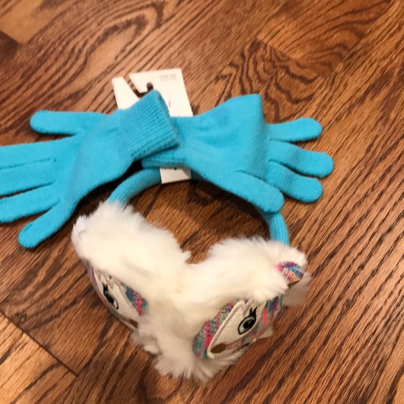 Capelli of New York Accessories Capelli Ear Muffs And Gloves Set